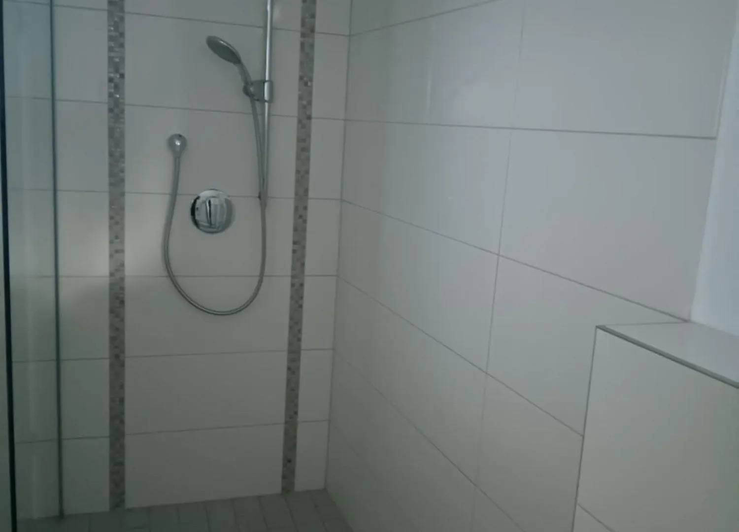 Cityzimmer Eltmann בית הארחה